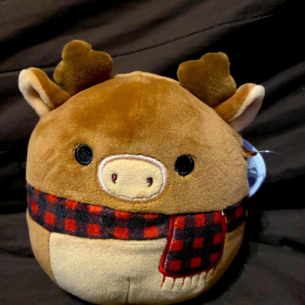 Ruby 4.5” Reindeer Squishmallow NWT